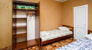 Гостиница Vesna Лоо Улучшенный двухместный номер с 1 кроватью или 2 отдельными кроватями-3
