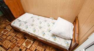 Гостиница Vesna Лоо Улучшенный двухместный номер с 1 кроватью или 2 отдельными кроватями-6